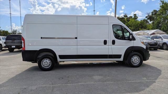 Used 2023 RAM ProMaster 2500 FWD image 6