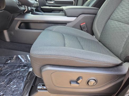 New 2026 RAM 1500 Big Horn AWD/4WD image 12