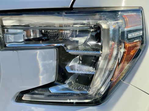 Used 2021 GMC Sierra 1500 Elevation image 6