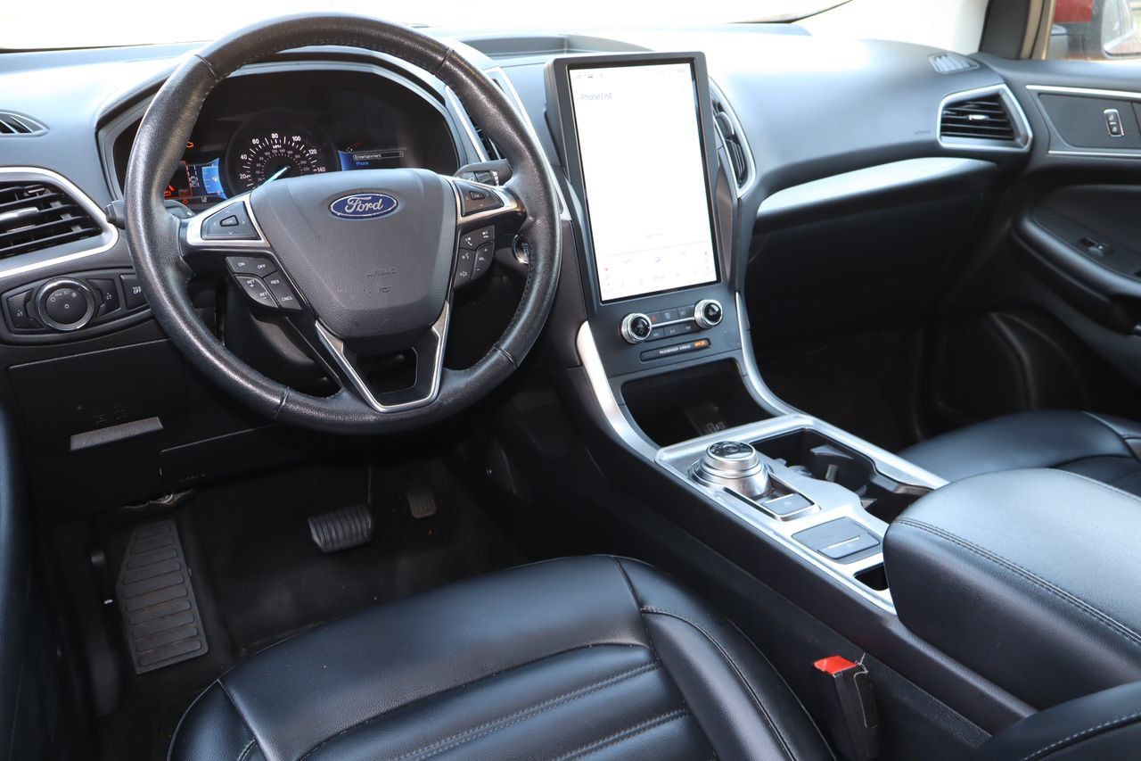 Used 2024 Ford Edge SEL AWD/4WD image 4