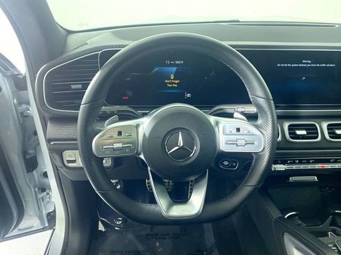 Used 2023 Mercedes-Benz GLS 450 4MATIC image 10