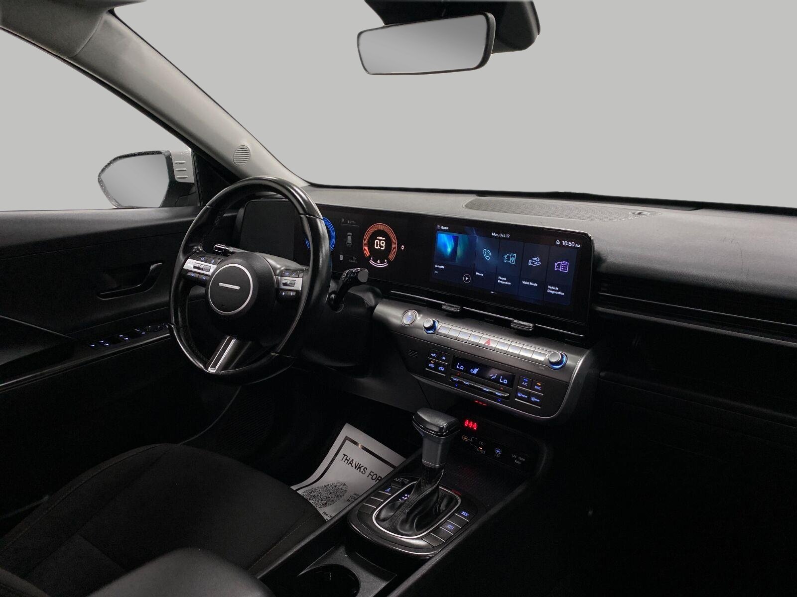 Certified 2024 Hyundai Kona SEL AWD/4WD image 18