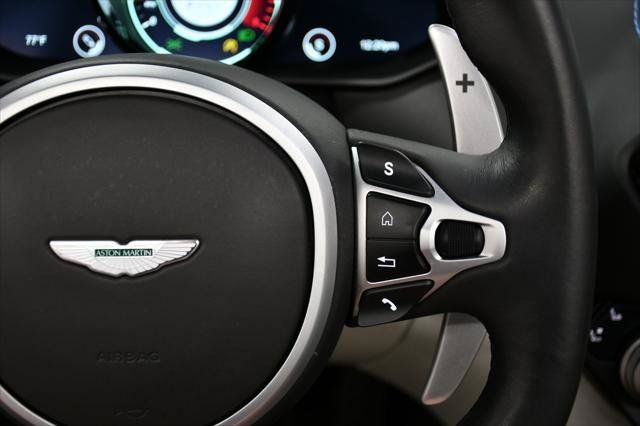 Used 2021 Aston Martin V8 Vantage Roadster RWD image 40