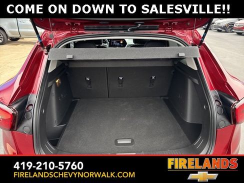 Certified 2024 Chevrolet Trax LT w/ Driver Confidence Package image 12