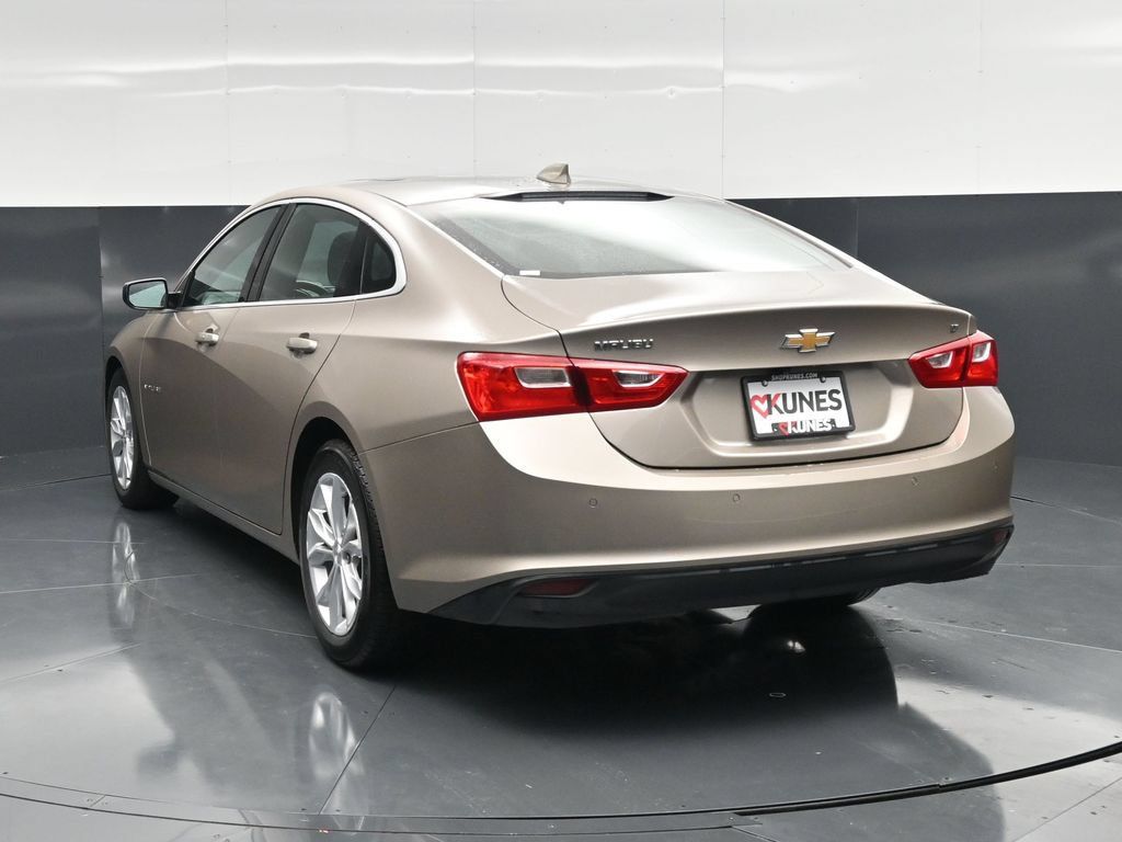 Used 2024 Chevrolet Malibu LT FWD image 10