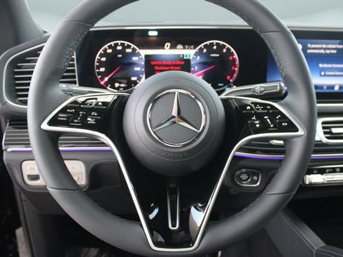 New 2026 Mercedes-Benz GLE 450 4MATIC Coupe image 18