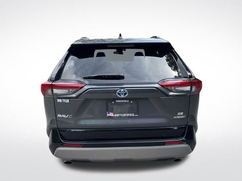 Used 2022 Toyota RAV4 SE AWD/4WD image 6