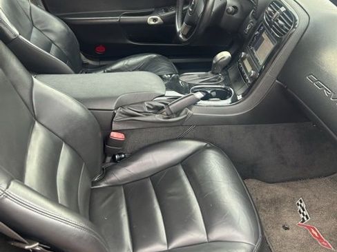 Used 2009 Chevrolet Corvette Coupe image 12