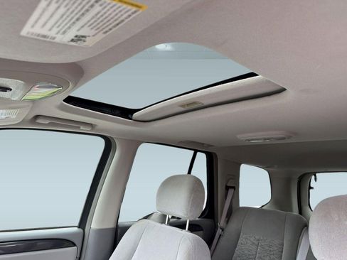 Used 2006 GMC Envoy SLE image 15