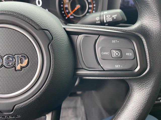 Used 2025 Jeep Wrangler Sport AWD/4WD image 15