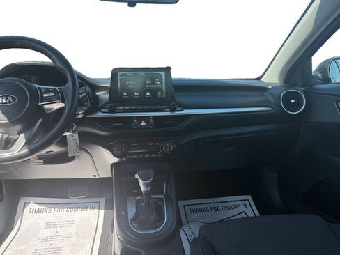 Used 2019 Kia Forte LXS FWD image 11