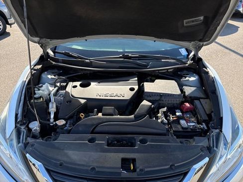 Used 2017 Nissan Altima 2.5 S w/ Power Driver Seat Package image 19