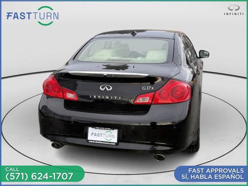 Used 2012 INFINITI G37 x w/ Premium Pkg image 7