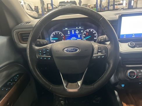 Certified 2022 Ford Maverick Lariat w/ Lariat Luxury Package image 18