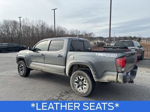 Used 2019 Toyota Tacoma TRD Off-Road image 7