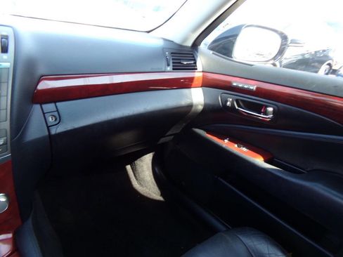 Used 2010 Lexus LS 460 Base AWD 4dr Sedan image 35