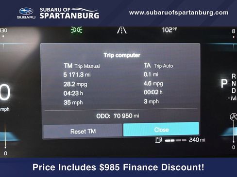 Used 2022 Volvo XC60 B5 Momentum image 17