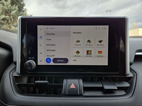 Used 2023 Toyota RAV4 XLE image 28