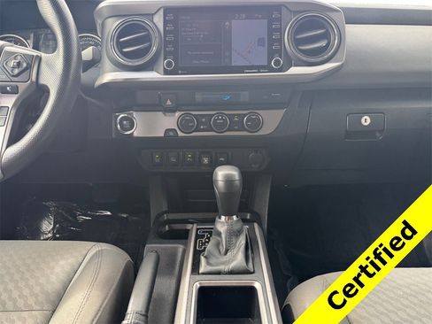 Used 2023 Toyota Tacoma TRD Sport image 11