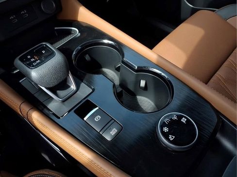 New 2026 Nissan Rogue Platinum AWD/4WD image 15