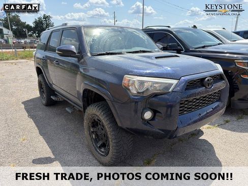 Used 2018 Toyota 4Runner TRD Off-Road Premium AWD/4WD image 1