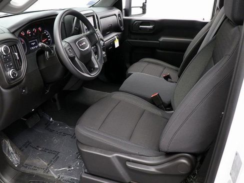 New 2025 GMC Sierra 2500 Pro w/ 1SA Pro Safety Plus Package AWD/4WD image 12