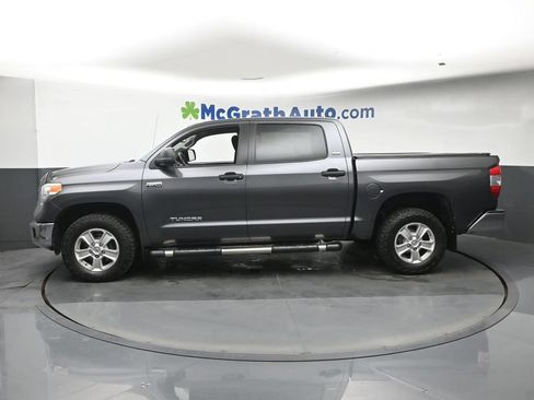 Used 2017 Toyota Tundra SR5 w/ SR5 Upgrade Package AWD/4WD image 23