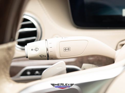 Used 2019 Mercedes-Benz S 560 Sedan image 29