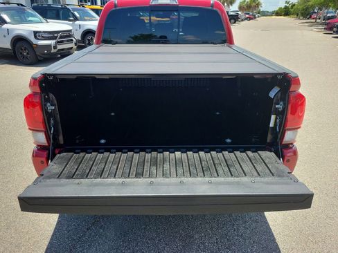 Used 2023 Toyota Tacoma SR5 RWD image 11