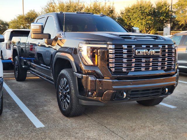 Used 2026 GMC Sierra 3500 Denali Ultimate AWD/4WD image 1