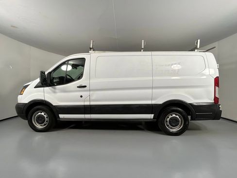 Used 2017 Ford Transit 150 130 Low Roof image 4