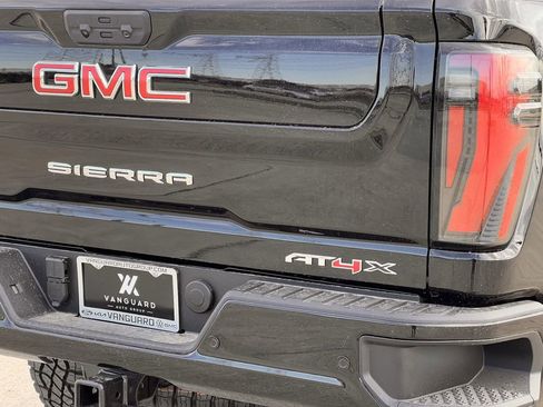 New 2026 GMC Sierra 2500 AT4X image 4