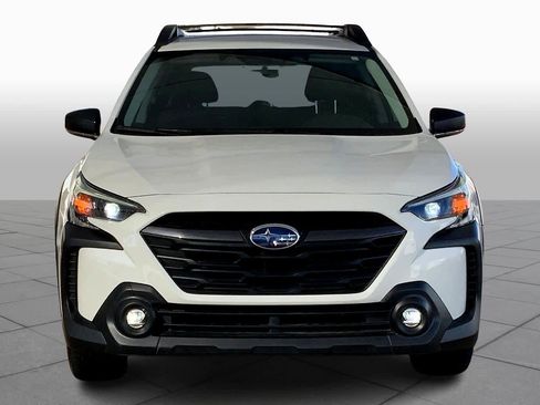 Used 2023 Subaru Outback image 3