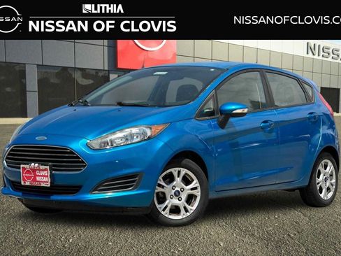 Used 2015 Ford Fiesta SE FWD image 1