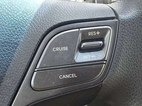 Used 2017 Hyundai Santa Fe Sport AWD/4WD image 21