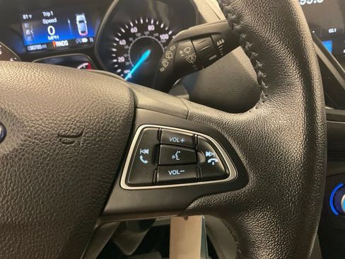 Used 2018 Ford Escape SEL w/ Ford Safe & Smart Package AWD/4WD image 22