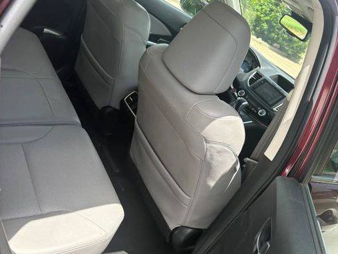 Used 2015 Honda CR-V Touring image 12