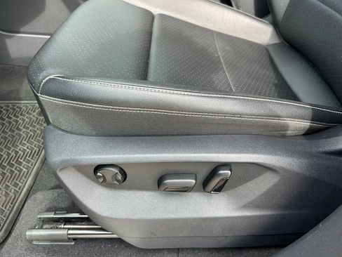 Used 2023 Volkswagen Atlas SE AWD/4WD image 51