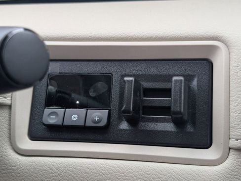 New 2026 Nissan Armada Platinum Reserve AWD/4WD image 17