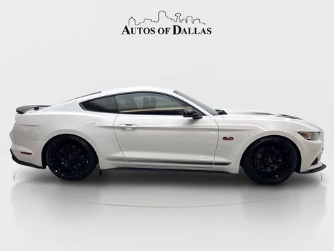 Used 2016 Ford Mustang GT Premium w/ Equipment Group 401A RWD image 10