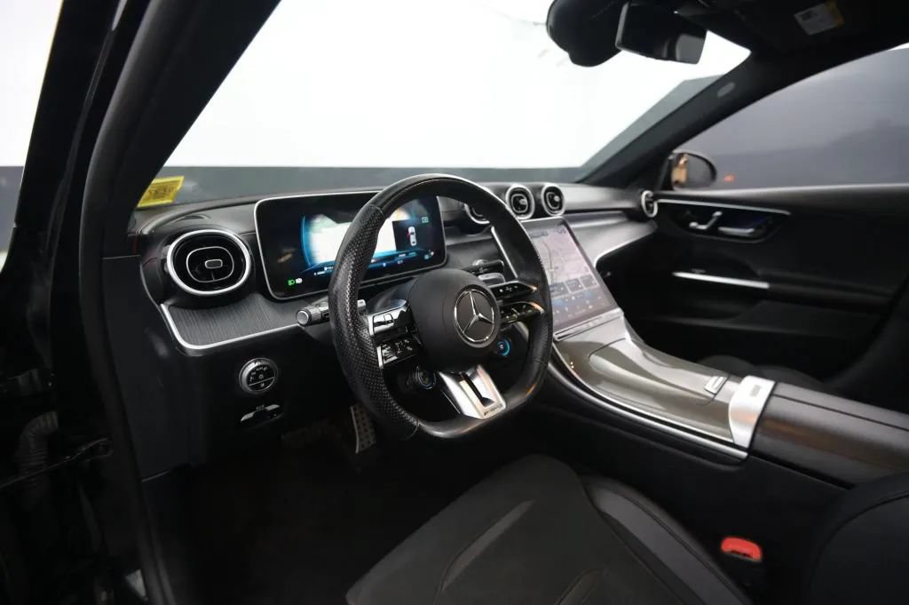 Used 2023 Mercedes-Benz C 43 AMG 4MATIC Sedan image 42