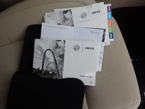 Used 2015 Buick LaCrosse image 25