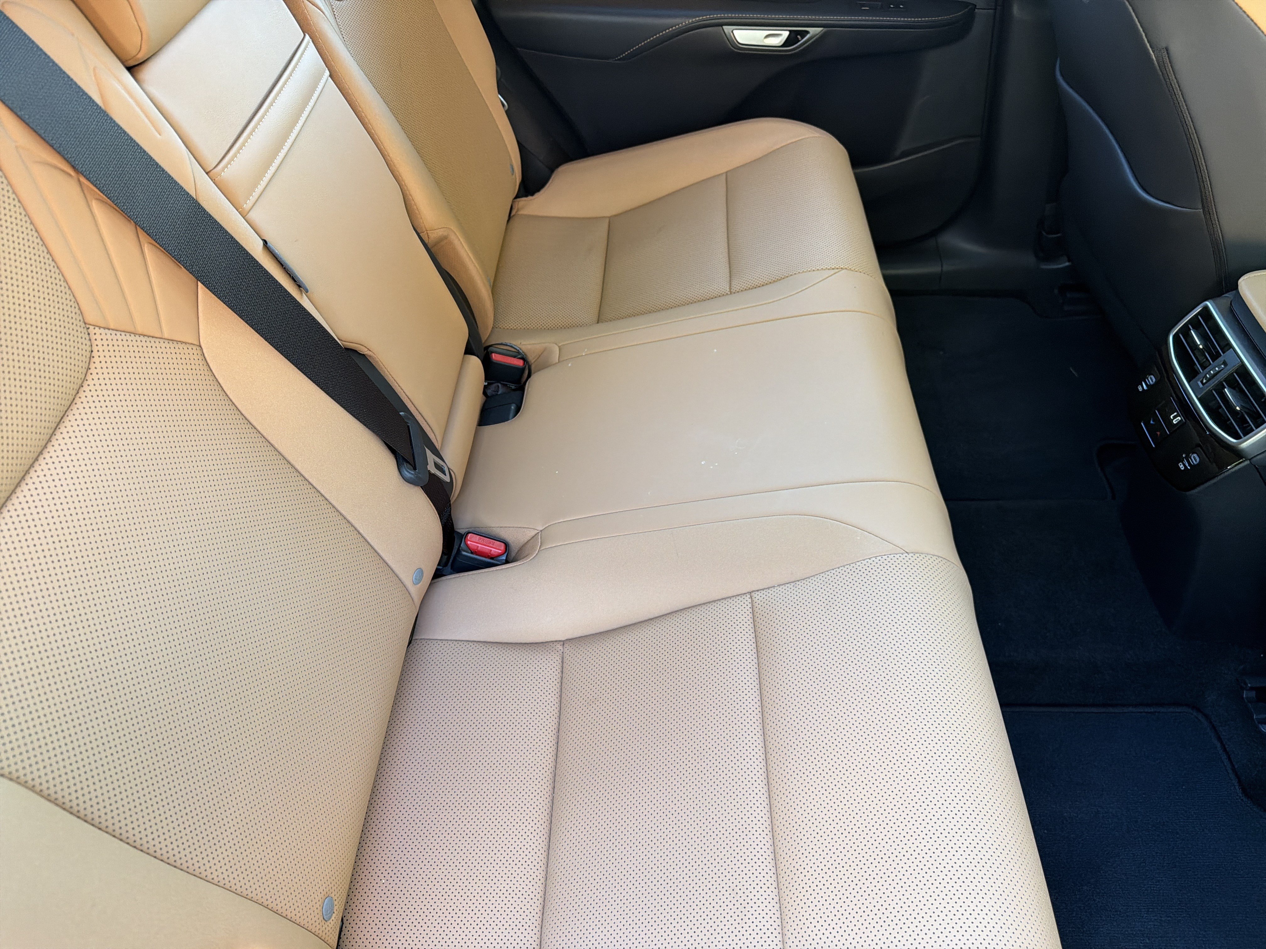 Used 2026 Lexus RX 350 Premium FWD image 38