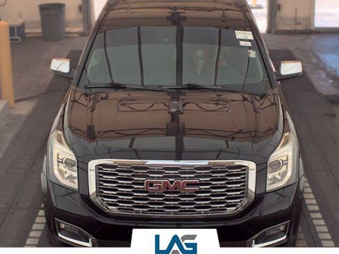 Used 2019 GMC Yukon Denali w/ Denali Ultimate Package RWD image 1