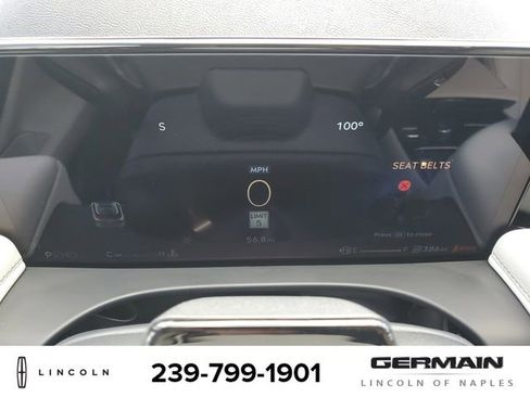 New 2025 Lincoln Aviator AWD w/ Equipment Group 101A image 24