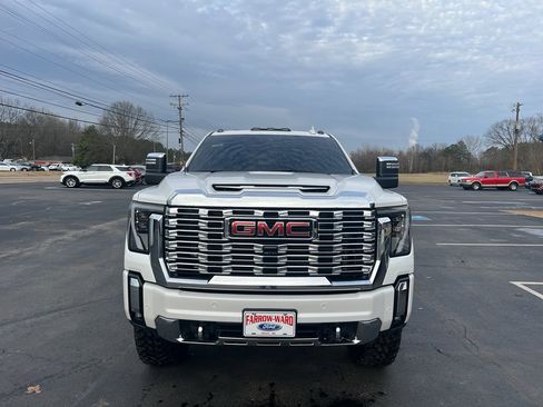 Used 2024 GMC Sierra 2500 Denali w/ Denali Reserve Package image 3