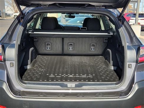 Certified 2025 Subaru Outback Premium w/ Popular Package #1A image 10