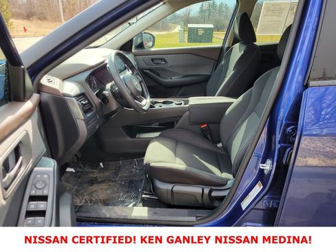 Certified 2023 Nissan Rogue S image 35