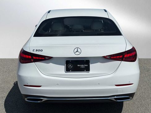 Used 2025 Mercedes-Benz C 300 Sedan image 5