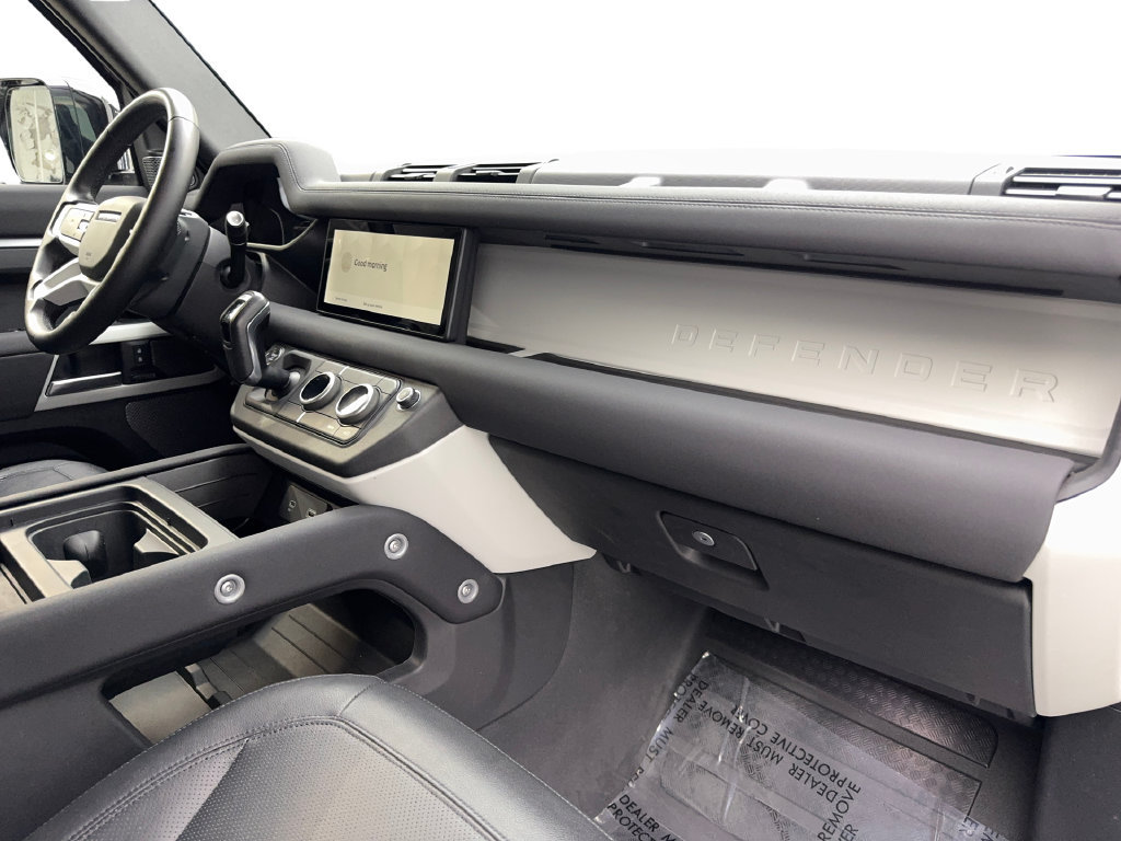 Used 2023 Land Rover Defender 110 SE AWD/4WD image 54